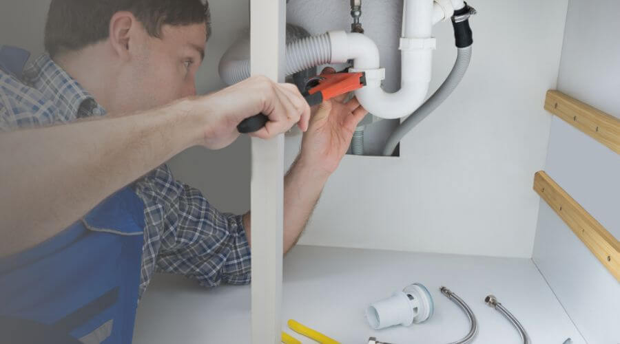 Local tankless water heater installation in Midkiff, TX